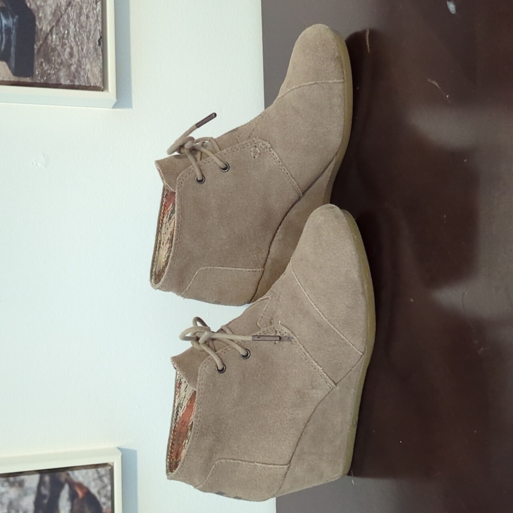 TOMS Desert Taupe Wedge Booties